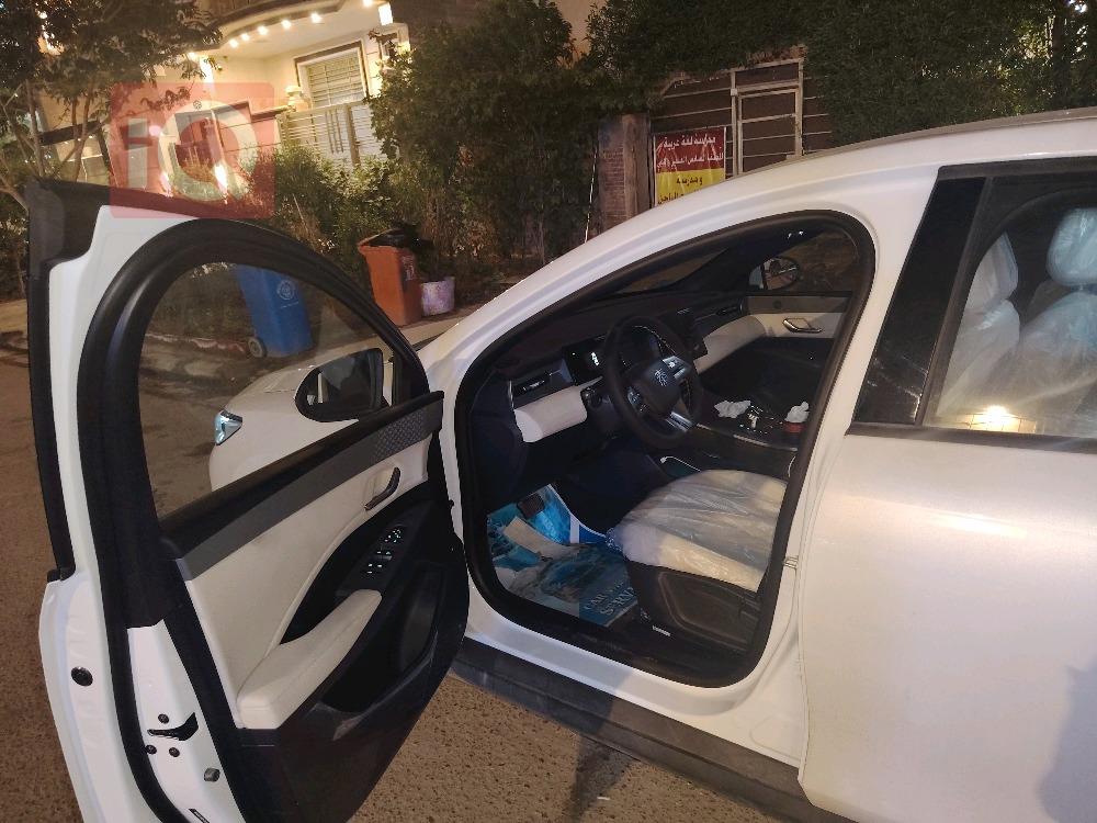 بي واي دي Qin Plus